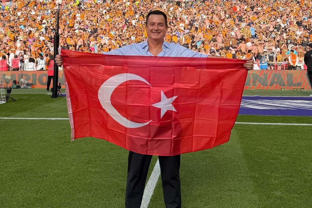 Acun Ilıcalı'nın yıllar önce işaret ettiği ismin yaptıkları inanılır gibi değil