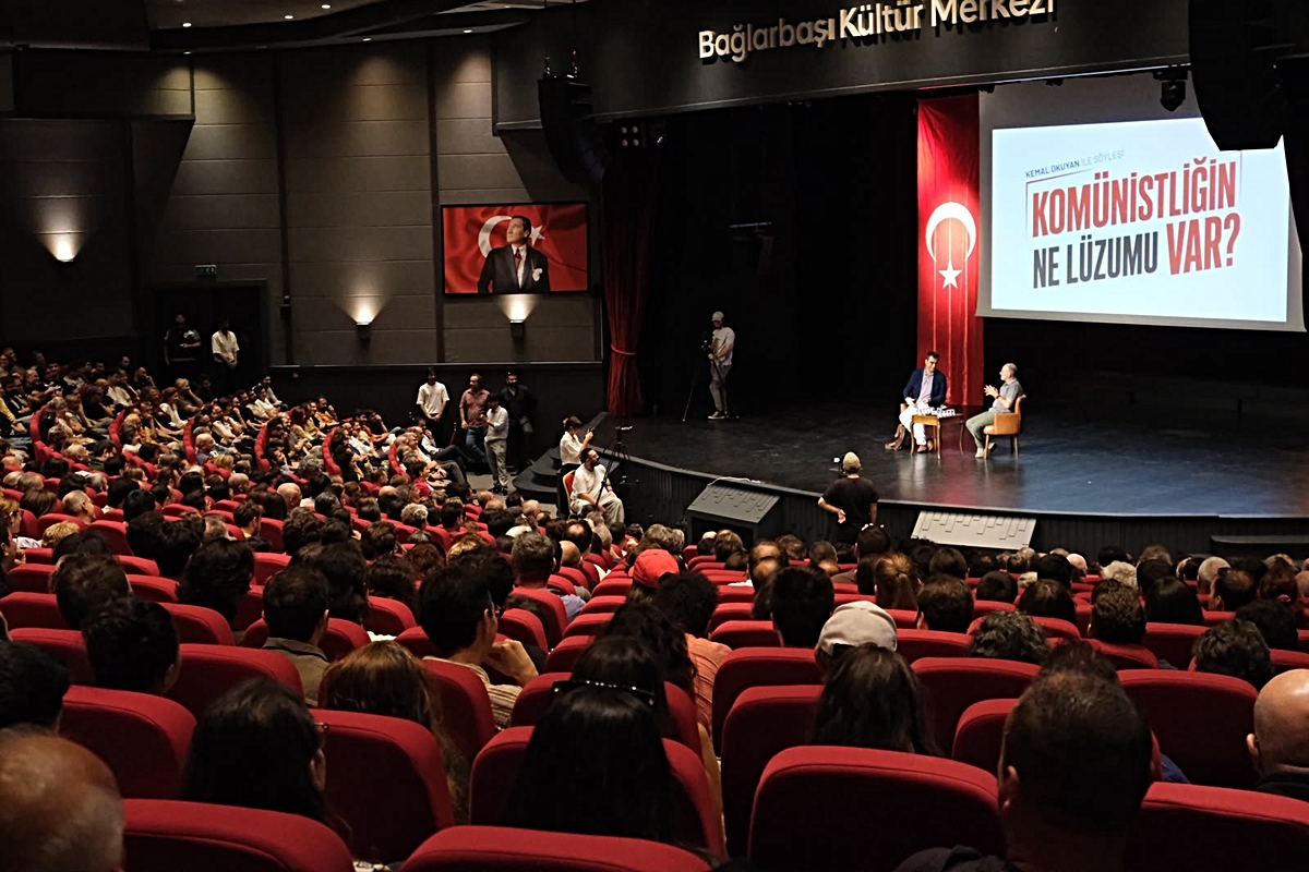 Gazeteci Terkoğlu'nun hazırladığı, TKP Genel Sekreteri Okuyan'ın yanıtlarından oluşan 'Komünistliğin Ne Lü...